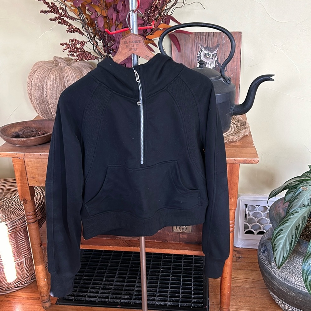 Trendy Queen Black Cropped Half Zip Hoodie